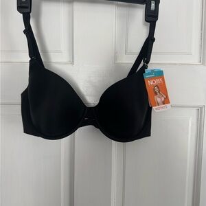 Brand New Warner's Black No Side Effects Underwire Bra 36C
